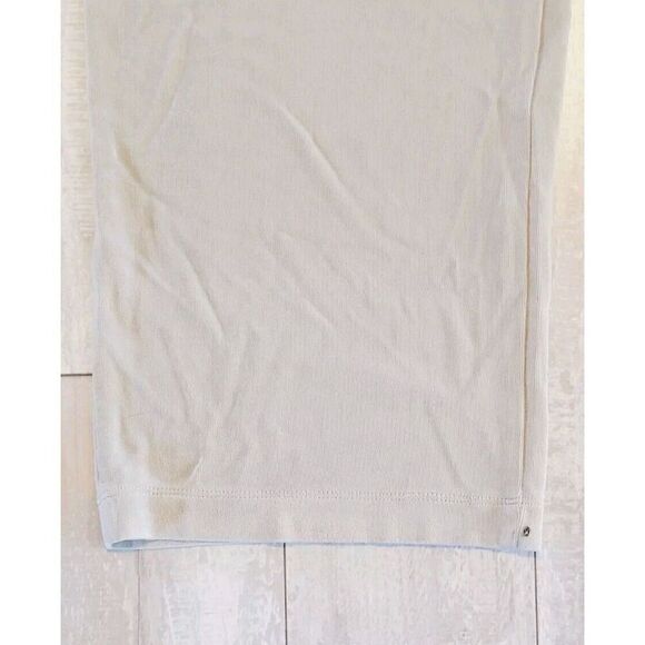 Chico's Travelers 3P Tan Beige Pants Pull On Straight Slinky *Has Burn On Leg* - Picture 5 of 7